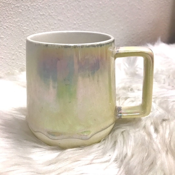 💥 Starbucks 12oz Pearl Iridescent 2019 Mug